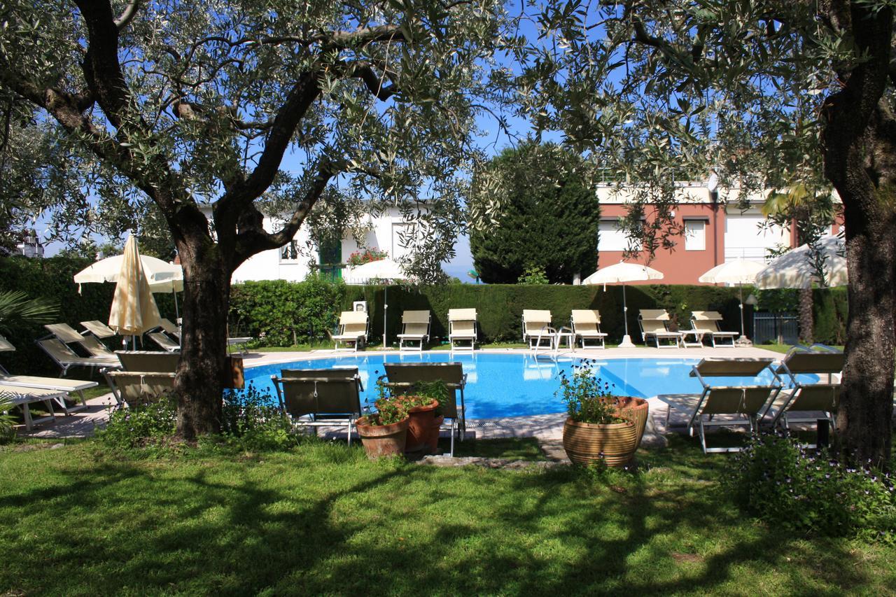 Hotel Eden Bardolino Buitenkant foto