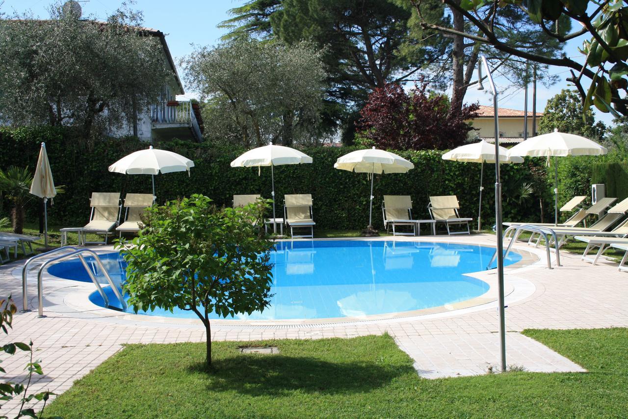 Hotel Eden Bardolino Buitenkant foto